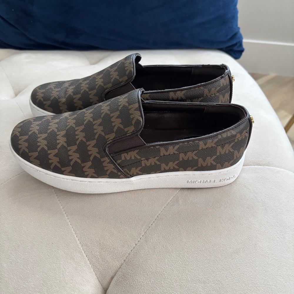 Michael Kors sneaker loafer